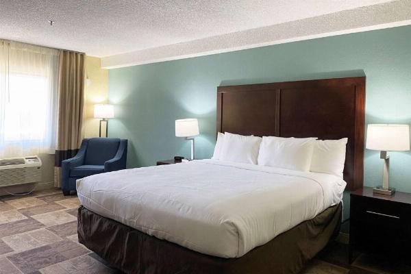 Wyndham Garden Newark/Fremont Silicon Valley image 8